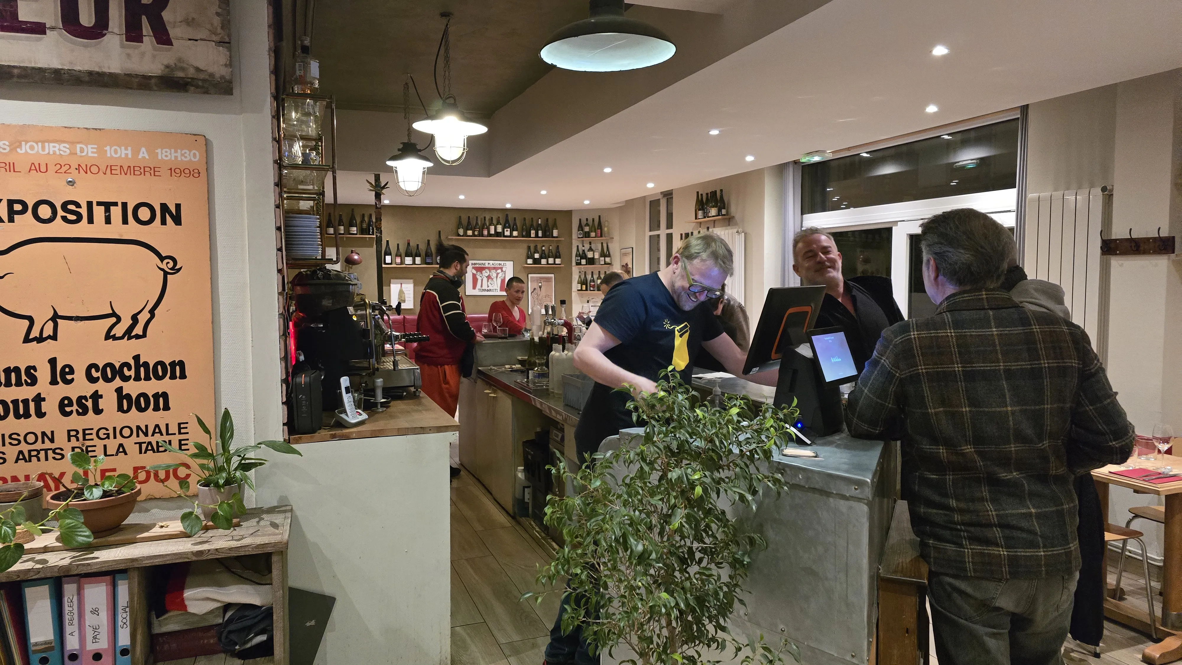 Façade de jour du restaurant Terroirs, 19 rue Sergent Blandan à Nancy, à proximité du parc Sainte-Marie